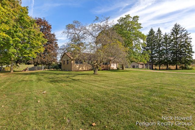 26131 M 40, Almena Twp, MI 49055