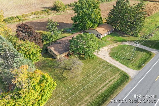 26131 M 40, Almena Twp, MI 49055