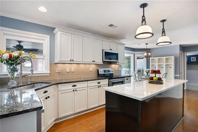283 Hunters Trace, Dallas, GA 30157