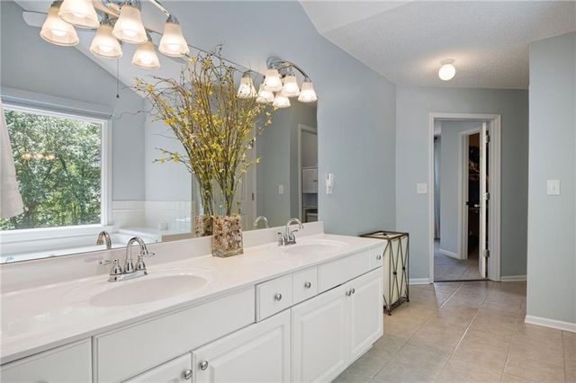 283 Hunters Trace, Dallas, GA 30157