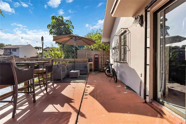 12241 SW 24th Ter 39, Miami, FL 33175