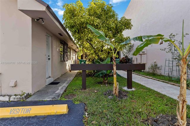 12241 SW 24th Ter 39, Miami, FL 33175