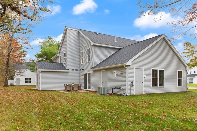 1 Barracks Road 1, Hudson, MA 01749