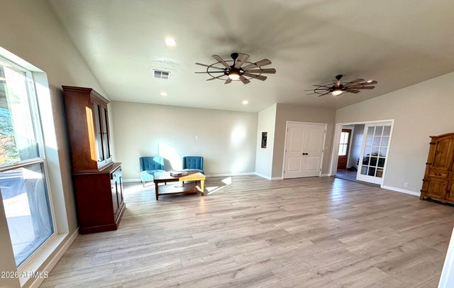 1165 N MOUNTAIN VIEW Road, Apache Junction, AZ 85119