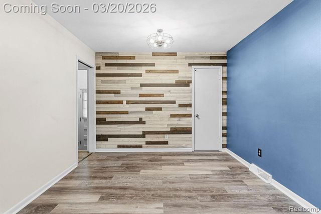 3485 Hammerberg Road, Flint, MI 48507