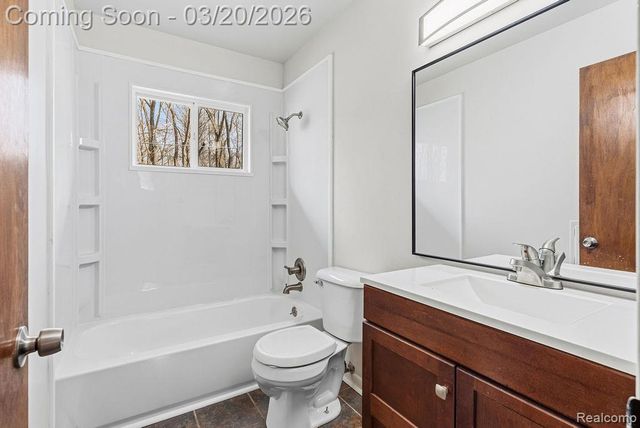 3485 Hammerberg Road, Flint, MI 48507