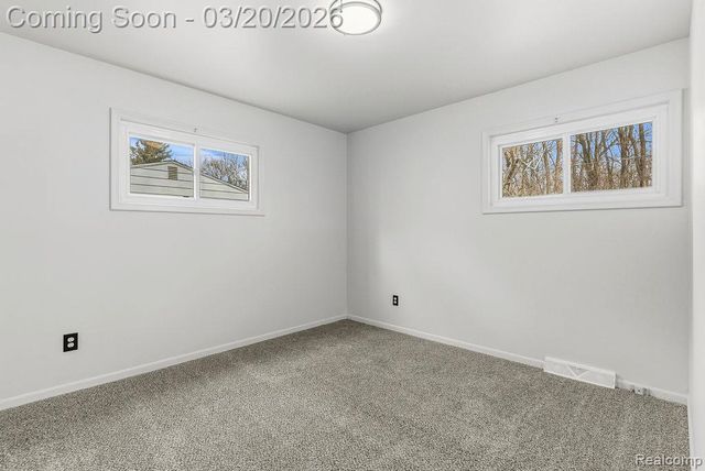 3485 Hammerberg Road, Flint, MI 48507