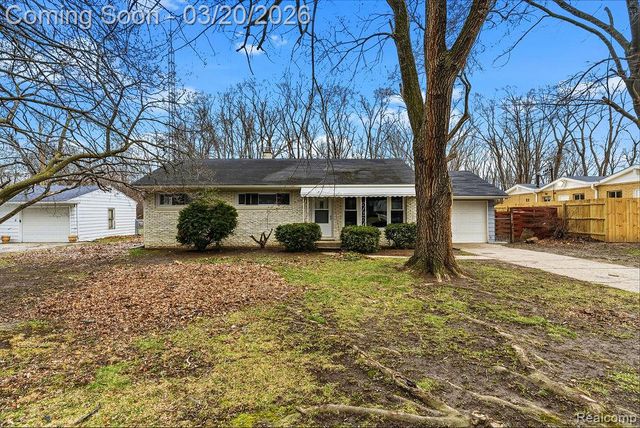 3485 Hammerberg Road, Flint, MI 48507