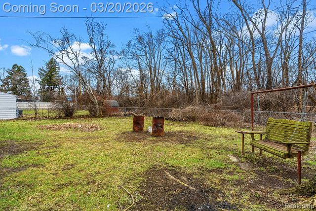 3485 Hammerberg Road, Flint, MI 48507