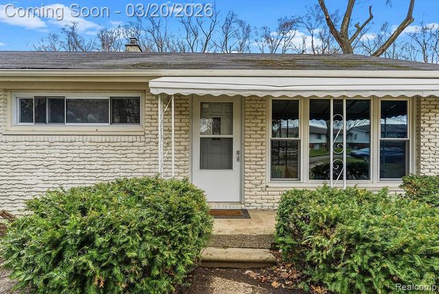 3485 Hammerberg Road, Flint, MI 48507