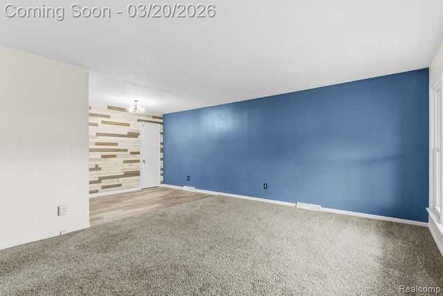 3485 Hammerberg Road, Flint, MI 48507