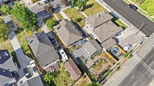 574 E DRIGGS AVE, Salt Lake City, UT 84106