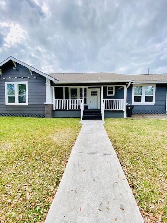 4729 Walker Street, Houston, TX 77023