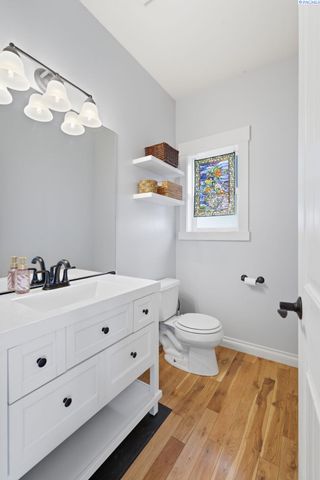 1020 Oxford Avenue, Richland, WA 99352