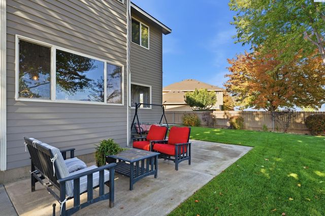 1020 Oxford Avenue, Richland, WA 99352