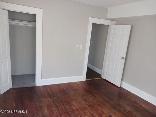 110 E 15TH Street, Jacksonville, FL 32206