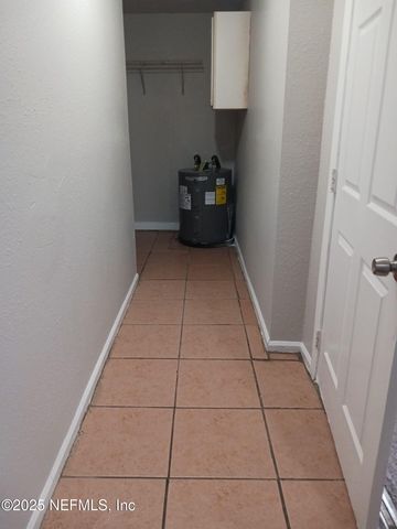 110 E 15TH Street, Jacksonville, FL 32206