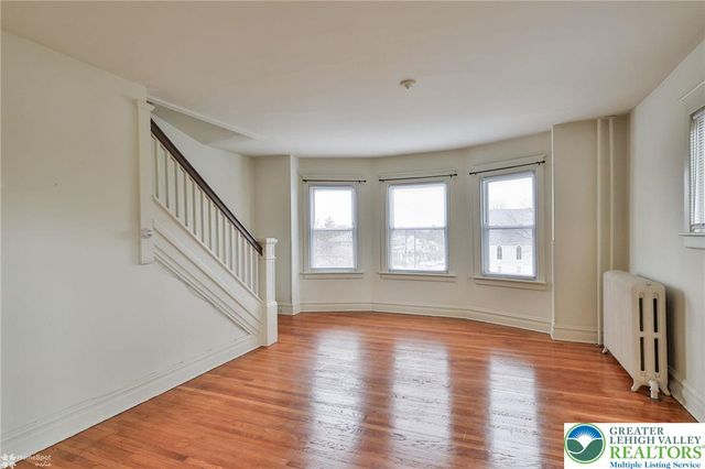 1629 West Broad Street 2nd floor, Bethlehem City, PA 18018