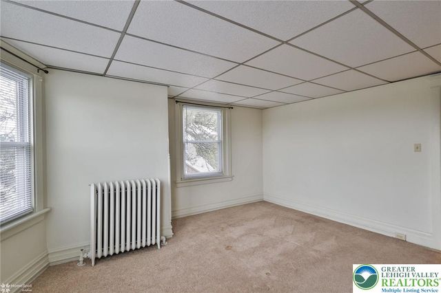 1629 West Broad Street 2nd floor, Bethlehem City, PA 18018