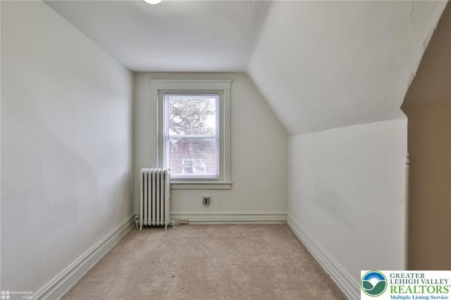 1629 West Broad Street 2nd floor, Bethlehem City, PA 18018