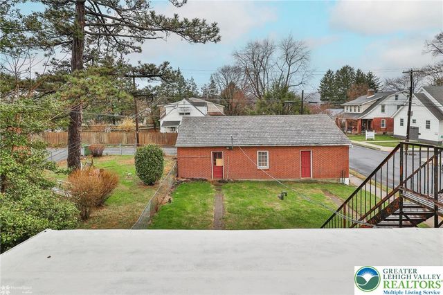 1629 West Broad Street 2nd floor, Bethlehem City, PA 18018