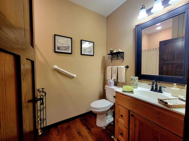 375 Maplewood Court, Isle, MN 56342