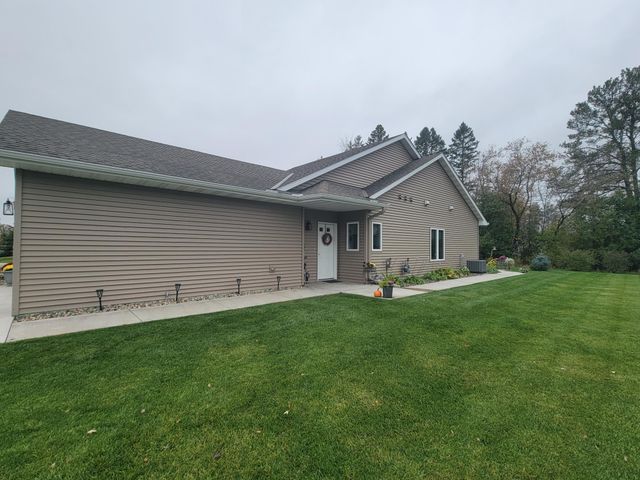 375 Maplewood Court, Isle, MN 56342