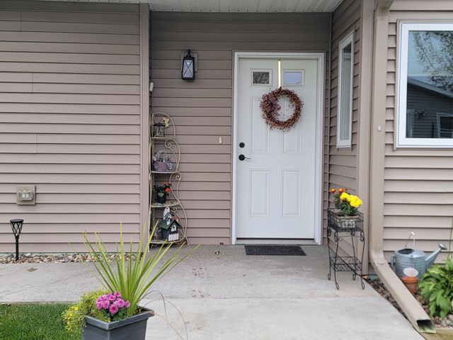 375 Maplewood Court, Isle, MN 56342