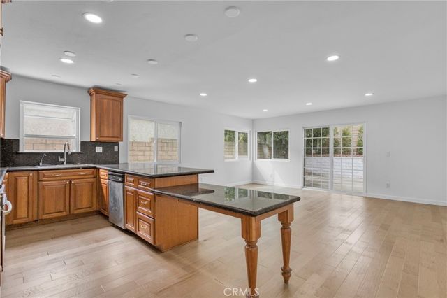 15029 Harvest, San Fernando, CA 91345