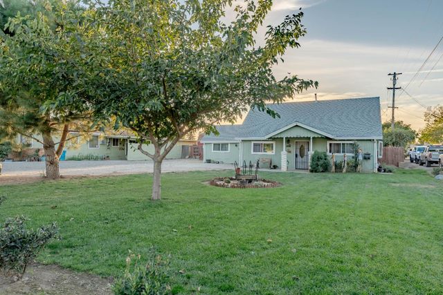 5912 Grove Ave, Marysville, CA 95901