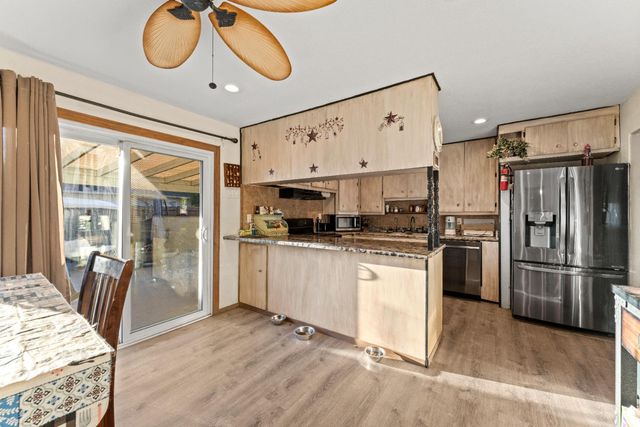 5912 Grove Ave, Marysville, CA 95901