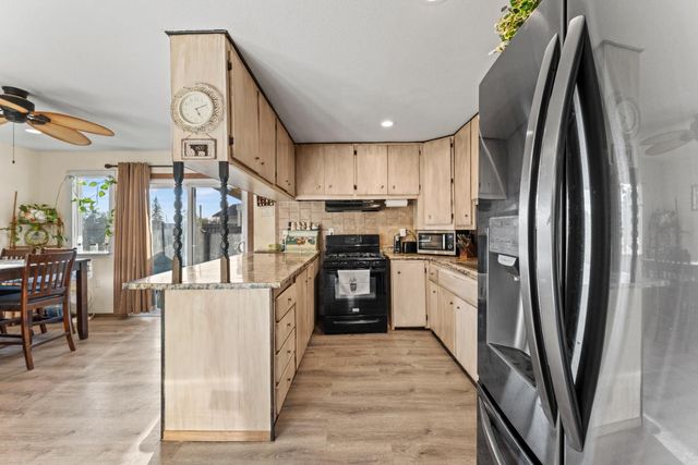 5912 Grove Ave, Marysville, CA 95901