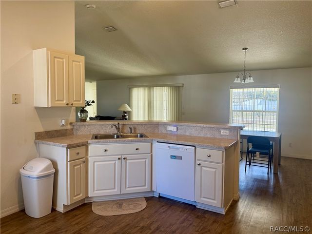 4588 E Van Ness Road, Hernando, FL 34442