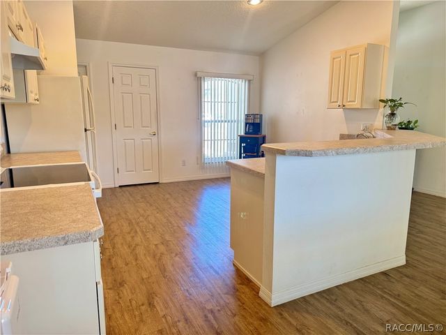 4588 E Van Ness Road, Hernando, FL 34442