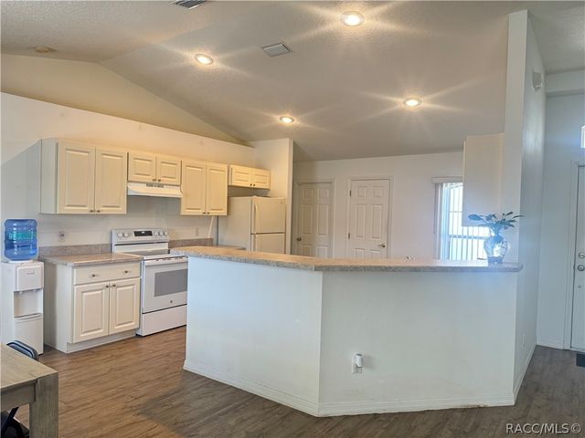 4588 E Van Ness Road, Hernando, FL 34442