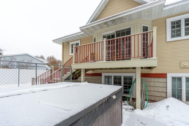 1955 TERREBONNE DRIVE, Kronenwetter, WI 54455