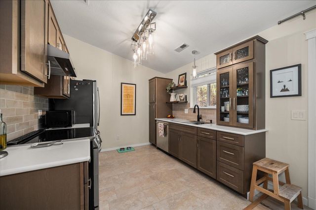 1208 N Eagle Rd, Liberty Lake, WA 99019