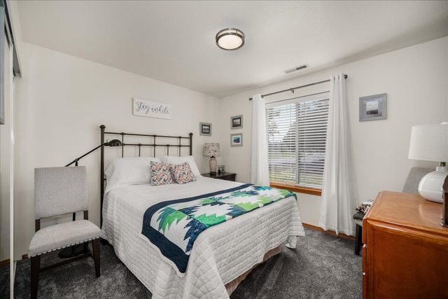 1208 N Eagle Rd, Liberty Lake, WA 99019