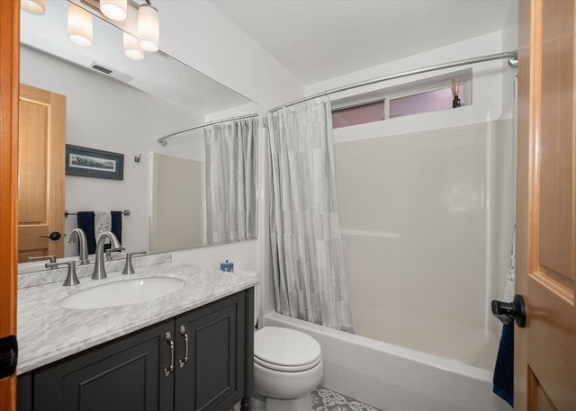 1208 N Eagle Rd, Liberty Lake, WA 99019