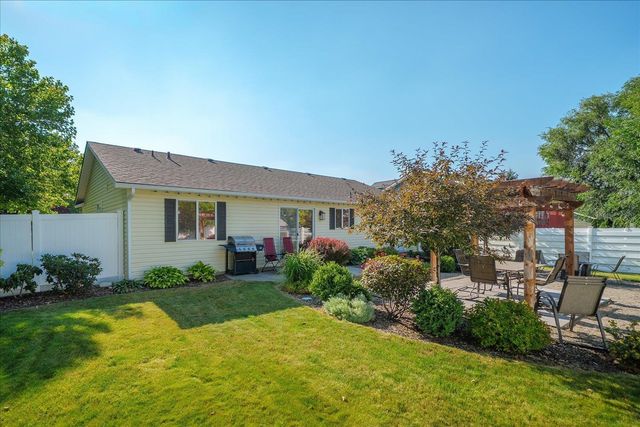 1208 N Eagle Rd, Liberty Lake, WA 99019