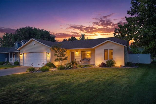 1208 N Eagle Rd, Liberty Lake, WA 99019