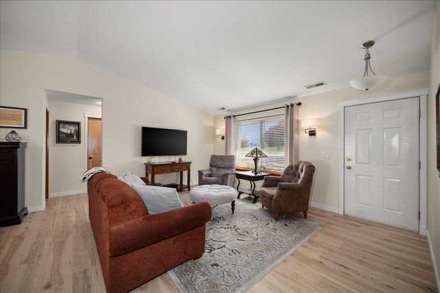 1208 N Eagle Rd, Liberty Lake, WA 99019