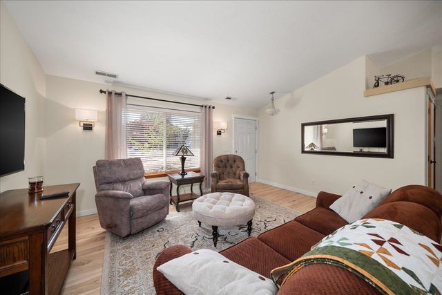 1208 N Eagle Rd, Liberty Lake, WA 99019