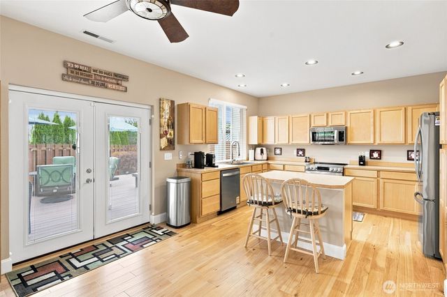 6531 Francis Avenue SE, Auburn, WA 98092