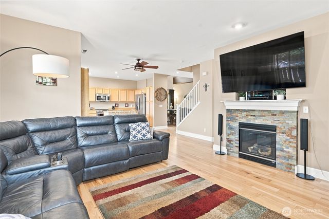 6531 Francis Avenue SE, Auburn, WA 98092