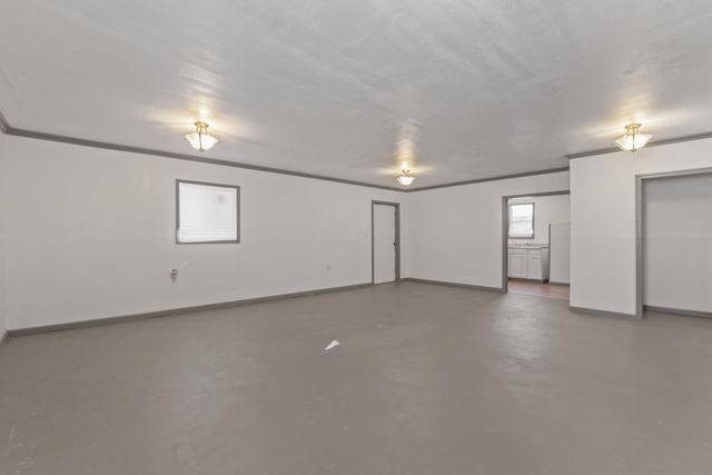 9 Dearman Rd., Collins, MS 39428