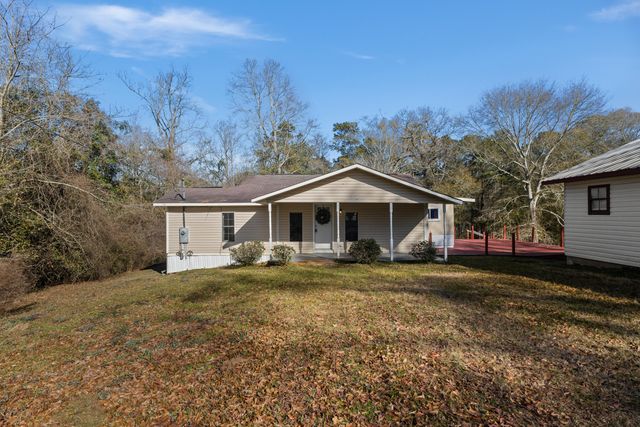9 Dearman Rd., Collins, MS 39428