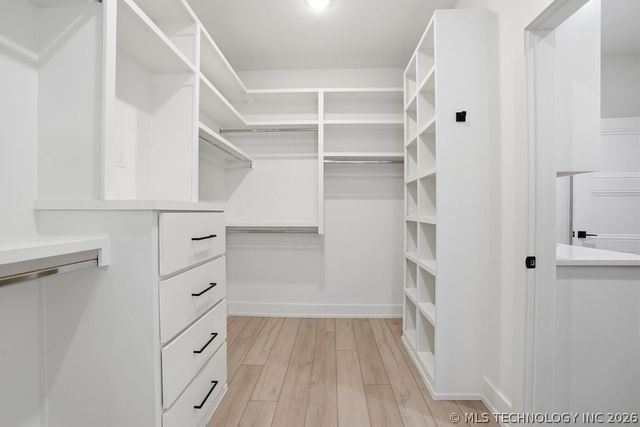 1114 W 86th Street, Tulsa, OK 74132