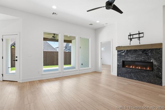 1114 W 86th Street, Tulsa, OK 74132