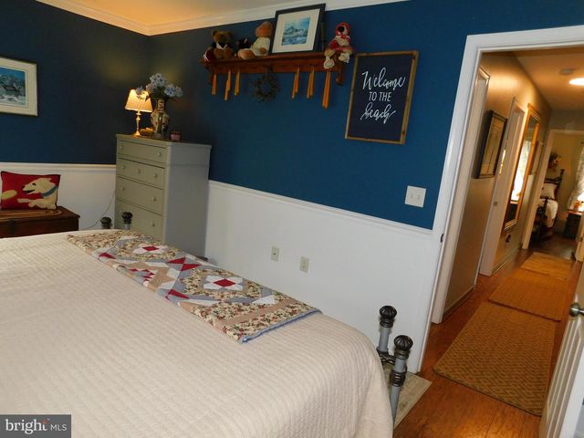 1101 ALBROUGH BLVD, Colonial Beach, VA 22443